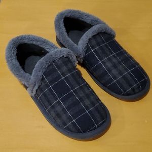 Boys slippers